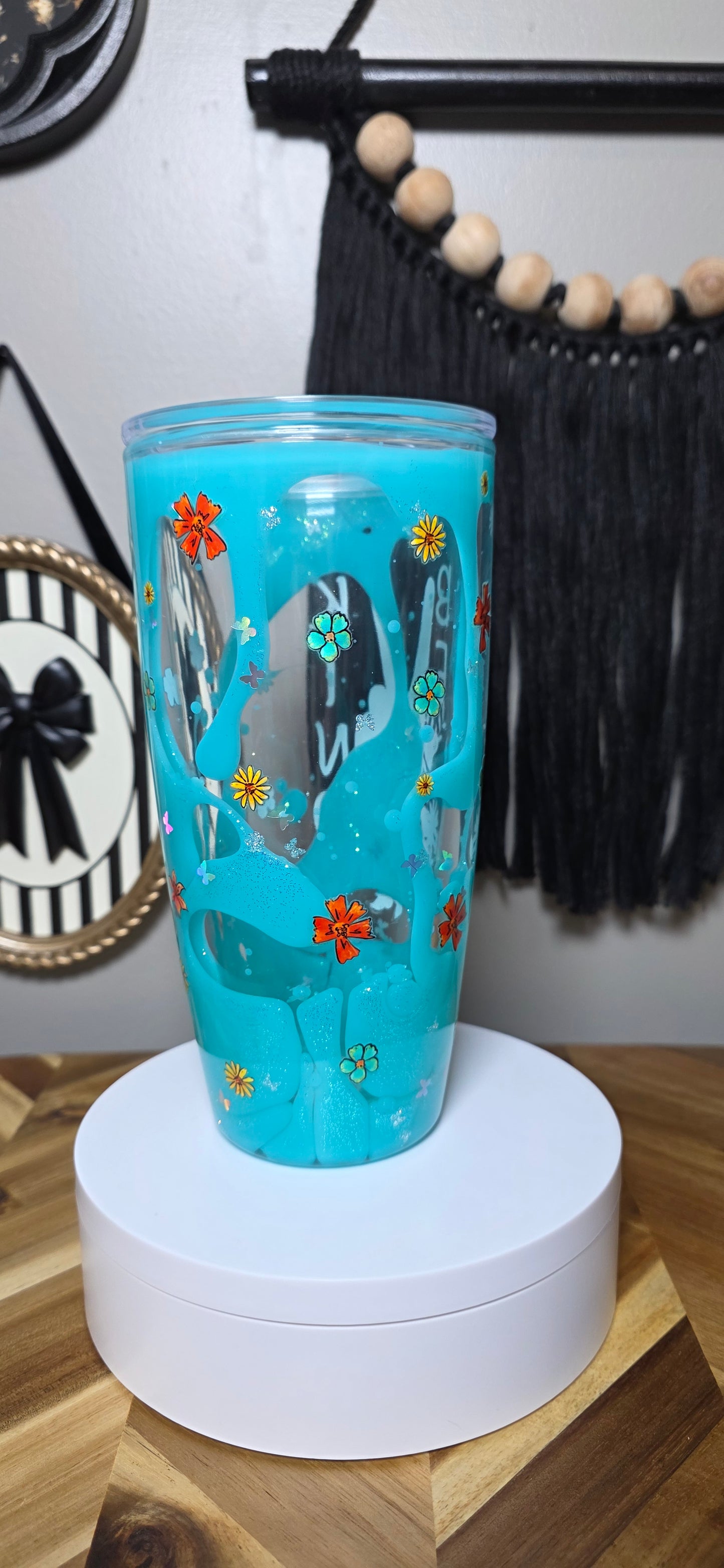 24 oz Curved Be Kind Lava