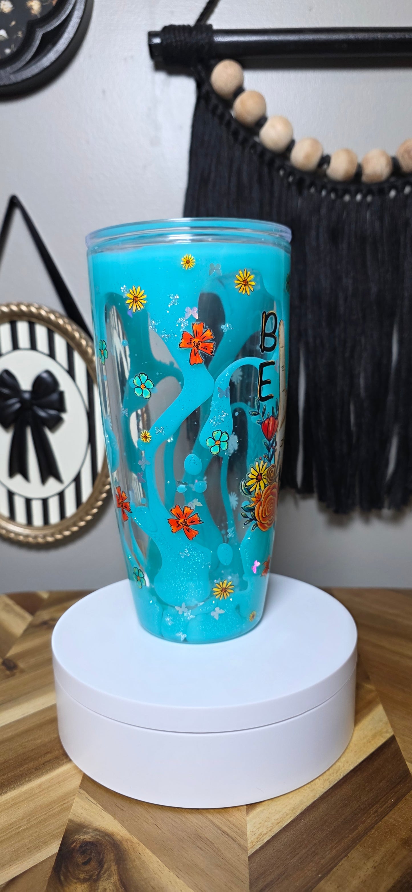 24 oz Curved Be Kind Lava